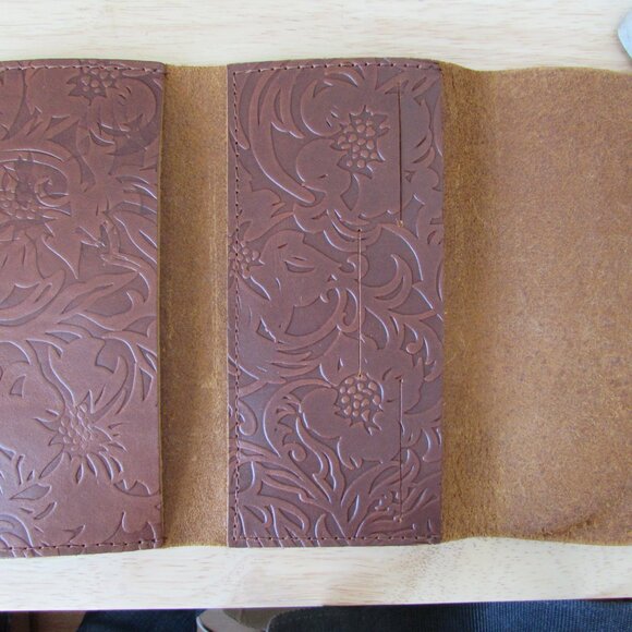 Portland Leather Goods PLG Rancher Wallet in Meadow - Picture 4 of 8